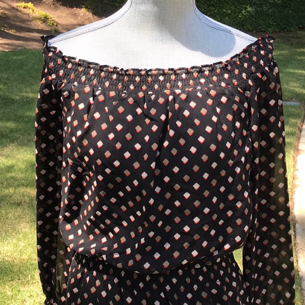 Dress - Picture 4 of 5